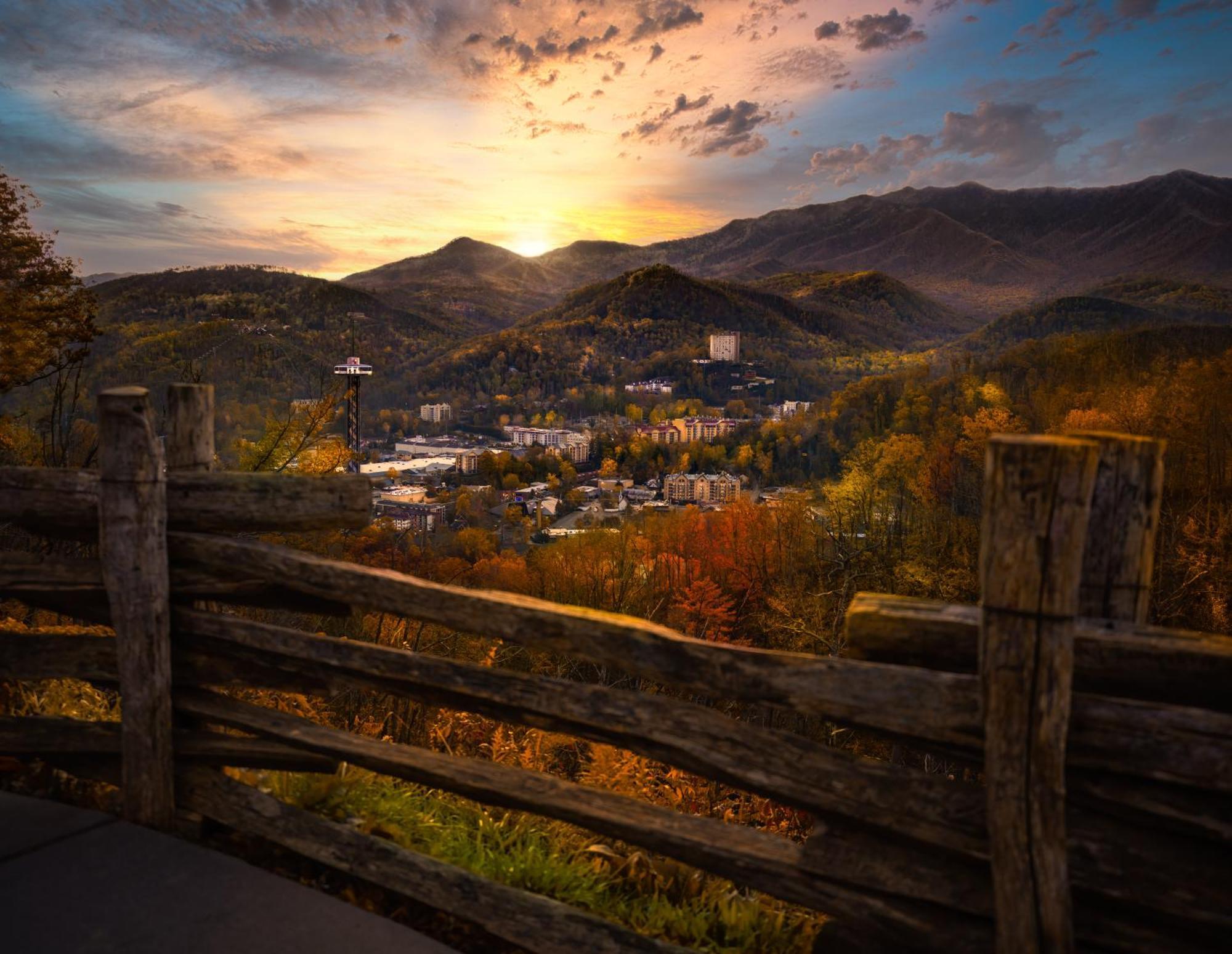 Papa Bear, Hot Tub, Wifi, 1089 Free Tickets Each Paid Day, Dollywood And More Sevierville Buitenkant foto